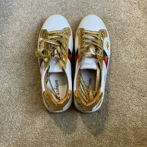 White and Goldish, Fashion Shoe